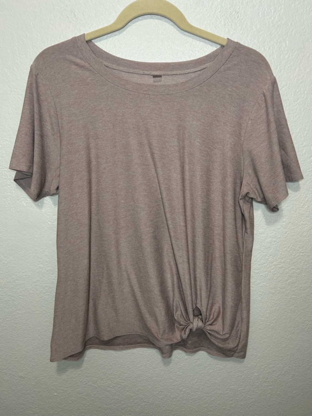 Beyond Yoga Heathered Mauve Soft Modal Side Tie Tee Estimated Medium Comfy